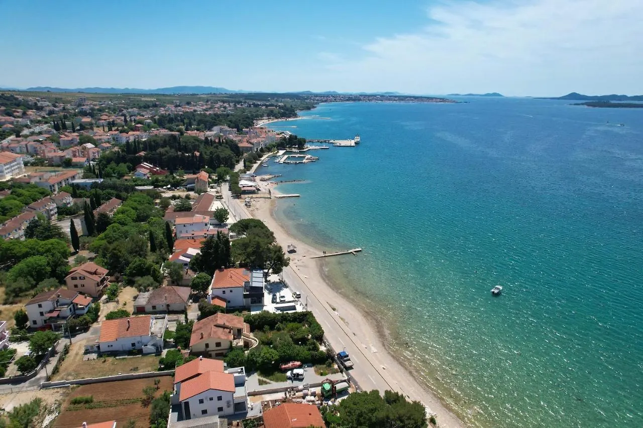 Sea Sound Apartments Rea Sveti Filip i Jakov